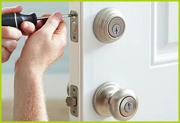 Expert Locksmith Services Tenafly, NJ 201-762-6450 - 13-new-locks-installation