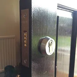 Expert Locksmith Services Tenafly, NJ 201-762-6450 - home-ls-01